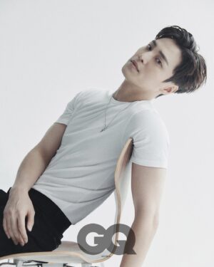 Lee Tae-hwan Instagram - #gqkorea 9월호