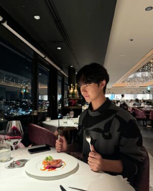 Lee Tae-ri Instagram - Hi Kyoto
#fauchonhotelkyoto #grandcafefauchon