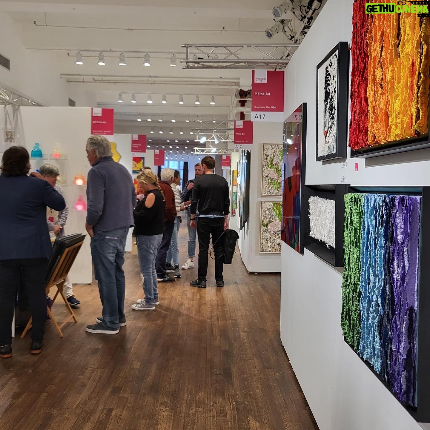 Lee Tae-sung - 1.8K Likes - 2022 NYC ART FAIR
P FINE ART gallery
STAND # A17
Metropolitan Pavilion Loading Dock 124 West 19th Street
New York, NY 10011 USA
🔴Sold
#뉴욕아트페어#이태성작가