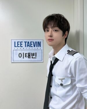 Lee Tae-vin Instagram - 감사합니다💙