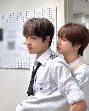 Lee Tae-vin Instagram - 감사합니다💙