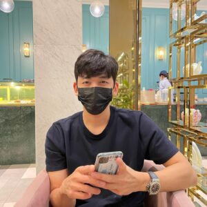Lee Yong-dae Instagram - 오랜만✋