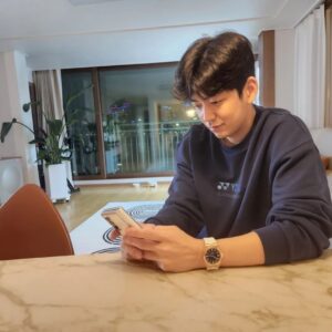 Lee Yong-dae Instagram - 3월17일 

#요넥스#yonex