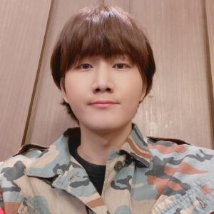 Actor Lee Yong-jin HD Instagram Photos and Wallpapers September 2021
