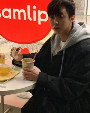 Lee You-jin Instagram - 