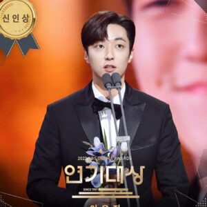 Lee You-jin Instagram - 정말 감사합니다🖤