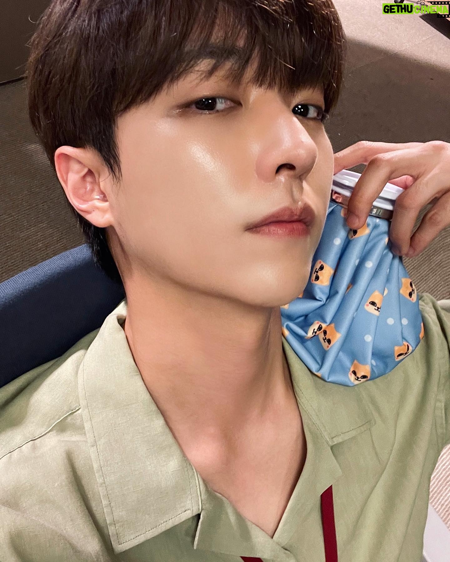 Lee You-jin - 4.3K Likes - 🧊🧊
