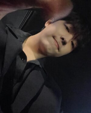 Lee You-jin Instagram - 🥀
