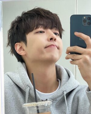 Lee You-jin Instagram - 