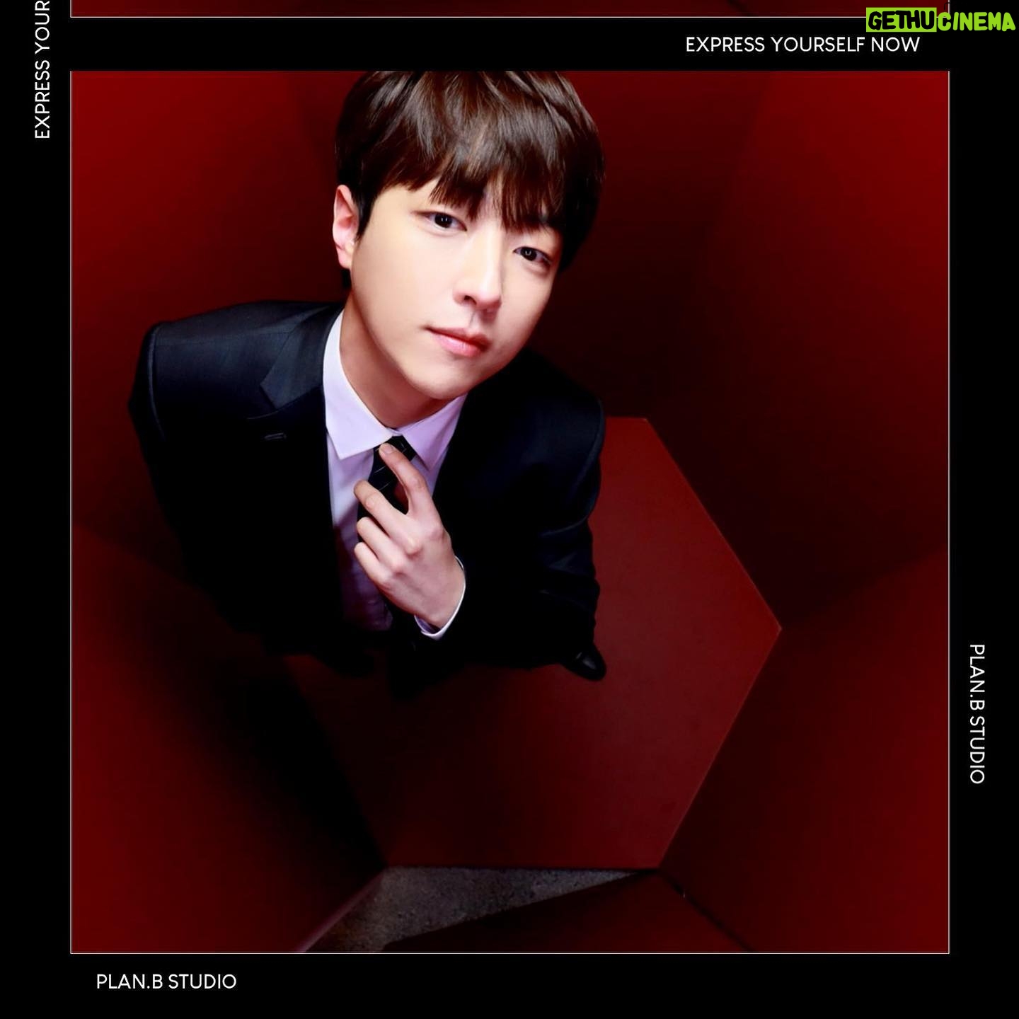Lee You-jin - 4.8K Likes - 메리크리스마스🎄