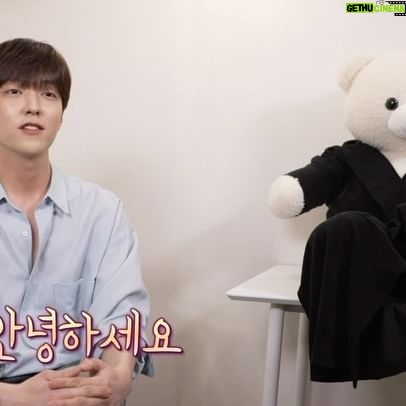 Actor Lee You-jin HD Instagram Photos and Wallpapers February 2023