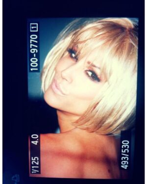 Leeann Tweeden Instagram - #throwback 

📸: @mariobarberiophotos 
💄: @beautybymichellev