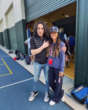 Leeann Tweeden Instagram - Ok. It takes a lot to make me fangirl. But today as I was bringing snacks to Kane’s first basketball game of Fourth Grade, I happened to turn and look over my shoulder and there was @paulstanleylive!!! 

Such an LA moment but I immediately introduced myself and told him I was a big fan. I had met him yeeeears ago when KISS played the Capital Centre in Landover, Maryland with Ted Nugent! @brandi_is_the_new_black remembers!

We ended up having a great conversation about our kids and the stresses brought about by parents when it comes to higher education. Come to find out, he ended up being on the wrong side of campus for his son’s game but we took this pic before he made his way over there. 

Kane was oblivious…but I did make him stop and I introduced him to Mr. Stanley. 🤭🥳🤘🏼

Thank you for being so cool Paul! Hope you found the gym after all that!