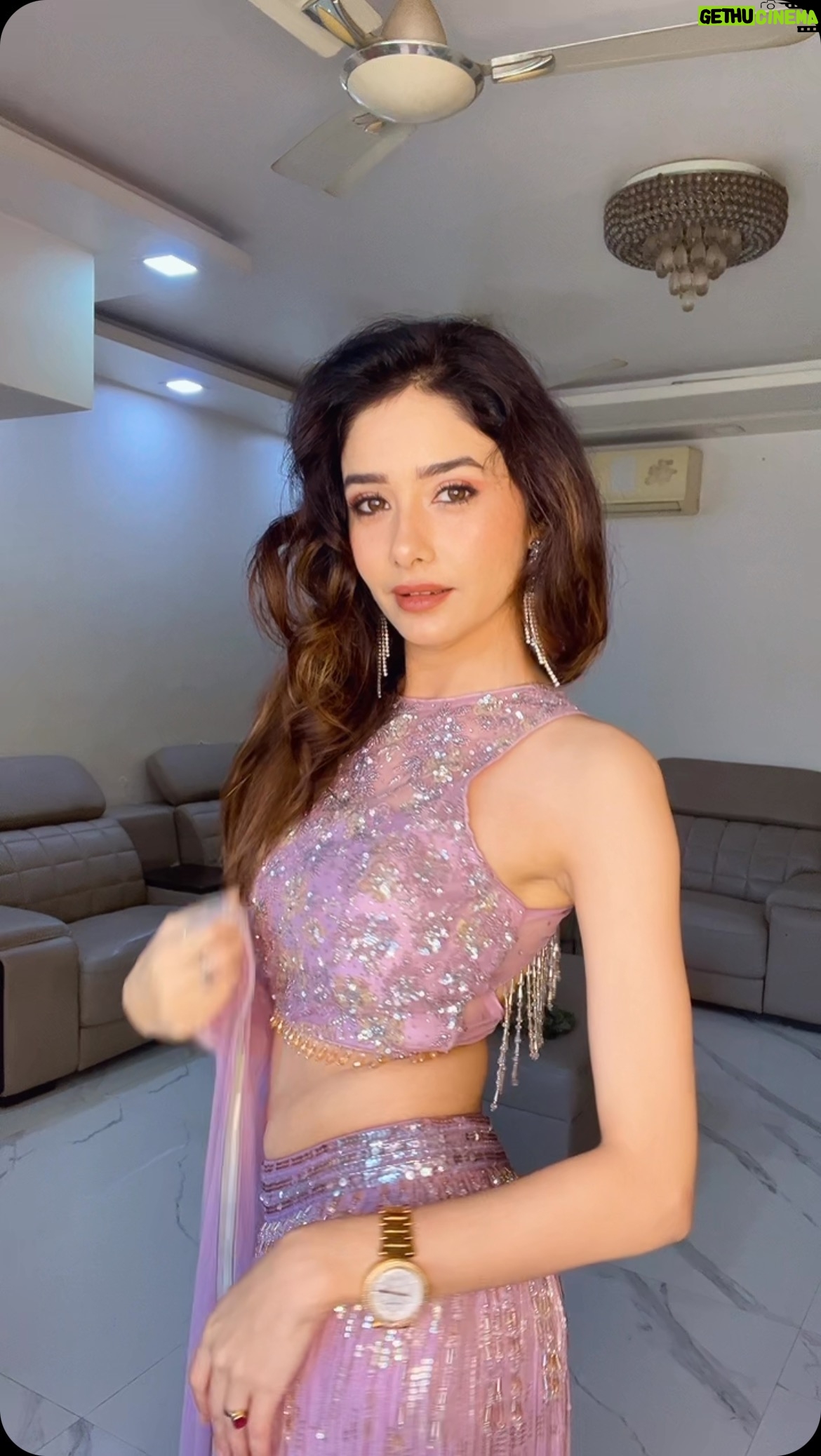 Leena Jumani - 72.3K Likes - 💜💜💜