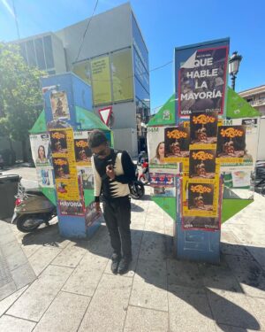 Leïti Sène Instagram - 10000 gracias por todo el amor q esta recibiendo T-Rex jjj🤮🤮🥰
