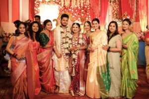 Lekha Chatterjee Instagram - Remember when we used to call some women "aunties" who were in their mid 20's .. we are them now😂😂... can't believe you( @trisha.bhatt )got married.. another one is a mom now (@gangulysumana4 ) .. it's all so overwhelming.. love you guys .. wish you a lifetime of happiness and peace ❤️