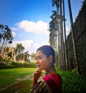 Lekha Chatterjee Instagram - Tumi emni emni esho!! ❤️❤️
.
.
PC - @iamsudiptachanda