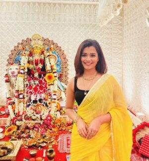 Lekha Chatterjee Instagram - শীলবাটির জগদ্ধাত্রী পুজো..❤️❤️