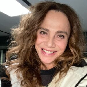 Lena Olin Instagram - First week of shooting in Island and a happy camper!💕Happy FRIDAY!!!💃🏻