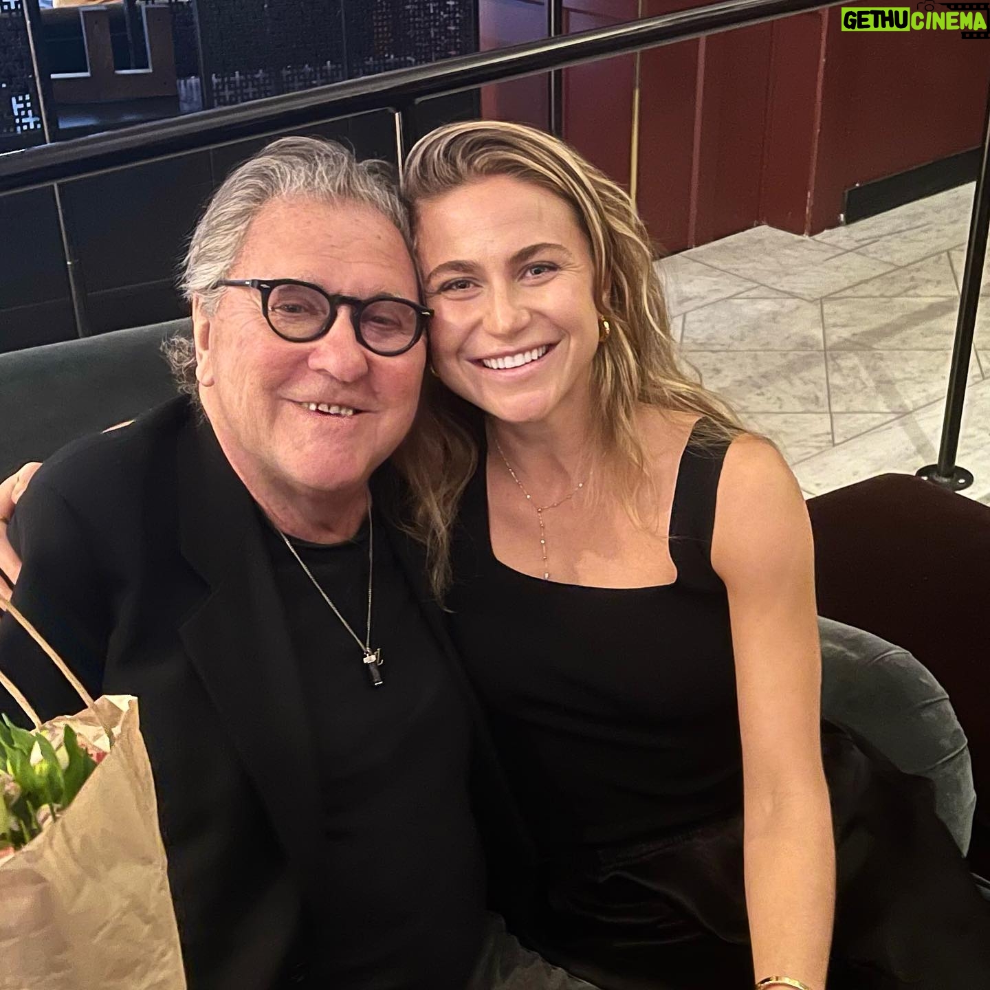 Lena Olin - 1.1K Likes - Two favorites @tommy.korberg @torahallstrom with her godfather 💕
Thank you @vickyvonderlancken @oscarsteatern for the most amazing show! Blown away by the performances!
Cried and laughed! ⭐️⭐️⭐️⭐️⭐️