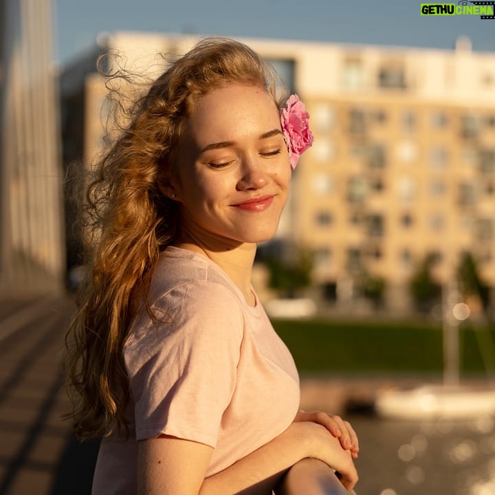 Lenita Susi - 590 Likes - 🌅😍