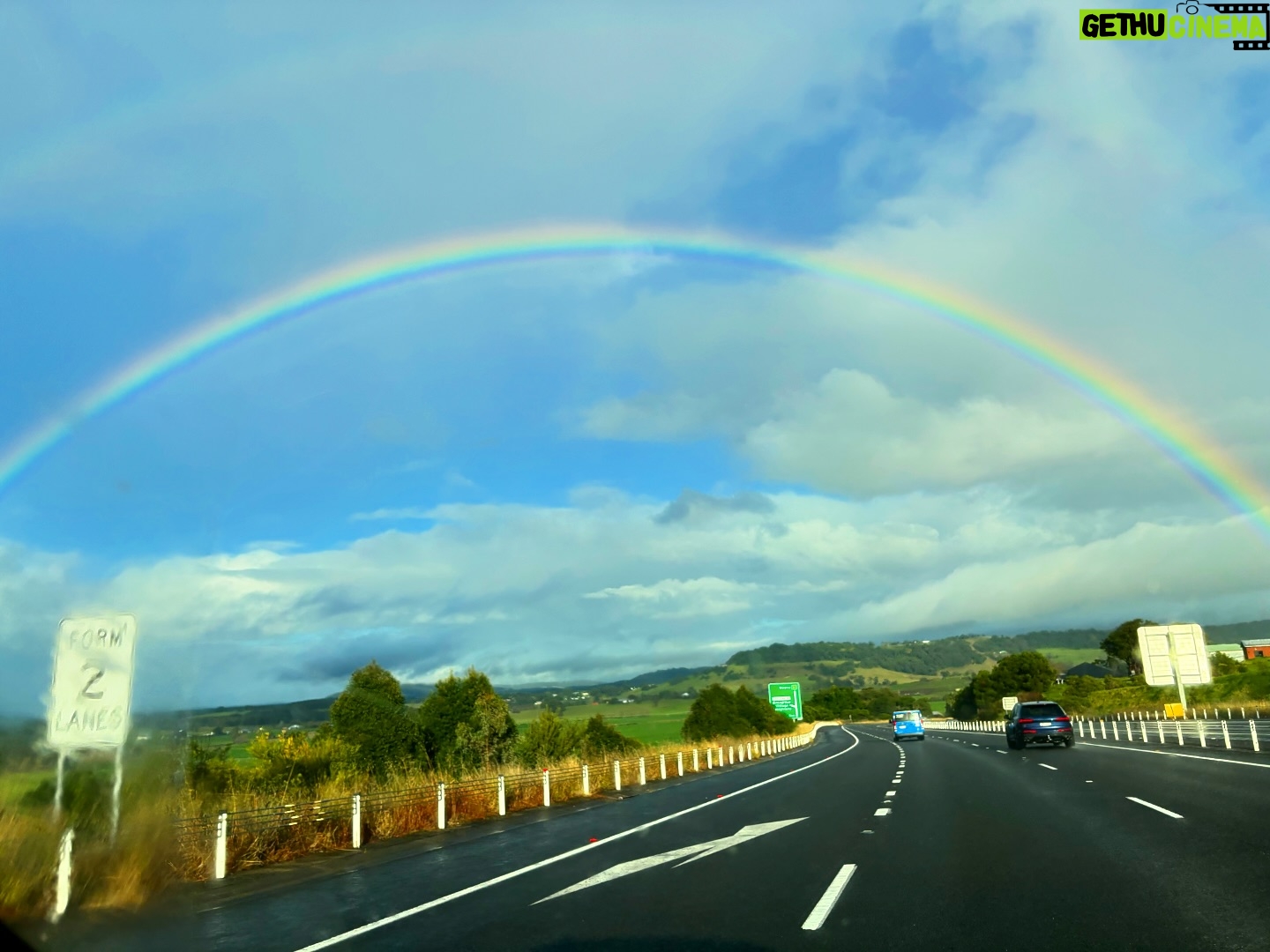 Lenka - 462 Likes - I mean… nature, are you joking? So cool. So gorgeous. So happy! It actually has a whole extra spectrum if you’re able to see…
Quinn took this photo on the school run as obviously I was driving.
12 yr old son = handy documentarian 👍
#RAINBOW 🌈