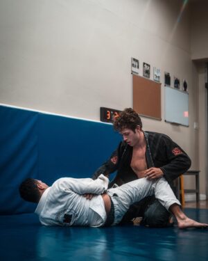 Leo Howard Instagram - Rolling around on the ground in pajamas… thx @tonyvxzquez for the slick pics 🤘🏼