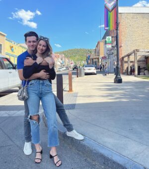 Leo Howard Instagram - Utah-kin’ to me?
