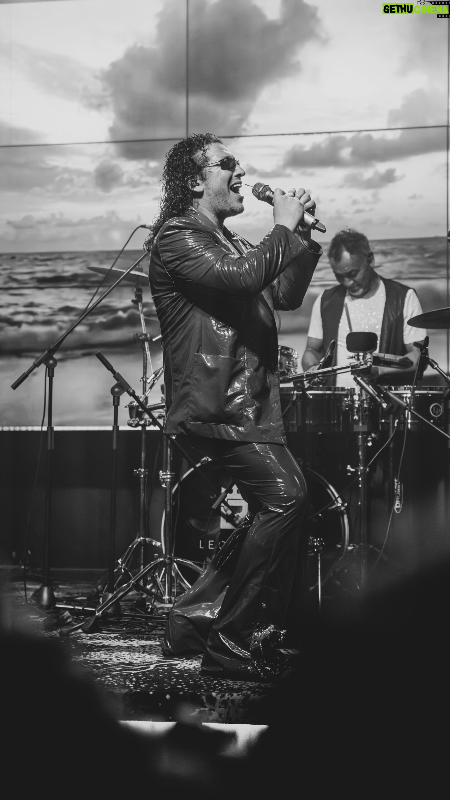 Leo Rey - 6.2K Likes - Hoy @casinotalca en vivo š