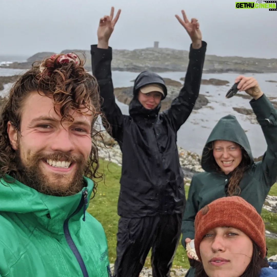 Leo Suter - 52.5K Likes - Ireland BTS