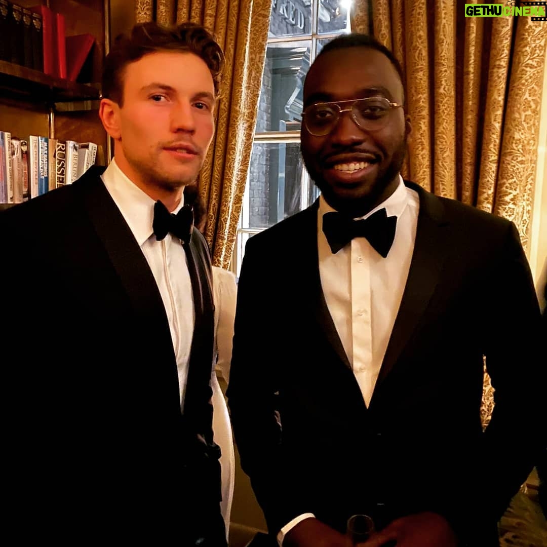 Leo Suter - 14.7K Likes - Thank you for having me at the @alfreddunhill pre-BAFTA party. And, once again, thank you @kilgour for letting me wear such smart kit. @losnandoshermanos looking sharp too.
#dressdownfriday