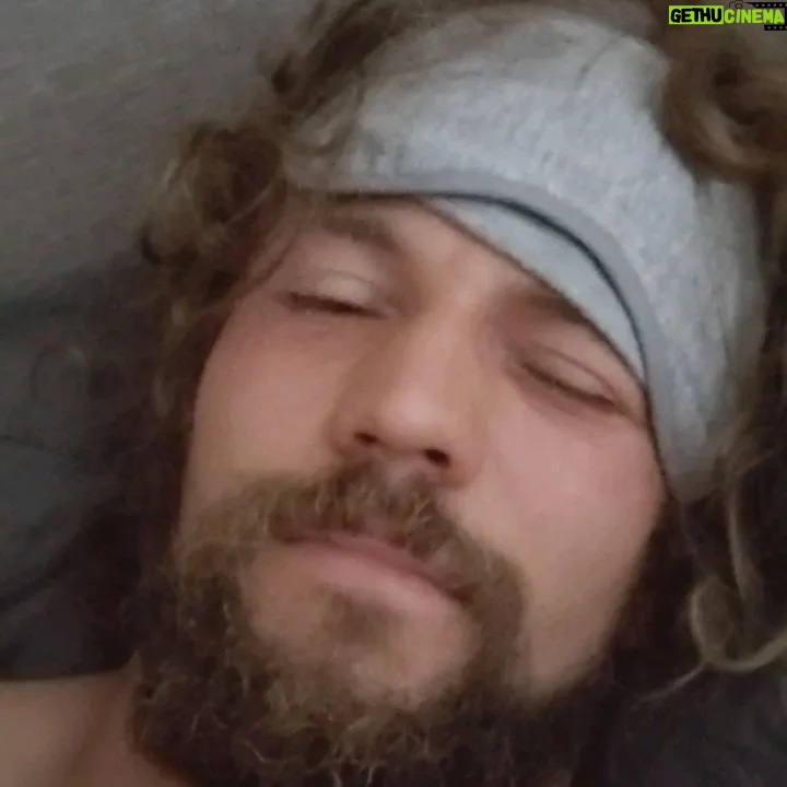 Leo Suter - 9.3K Likes - Smell ya later 2021