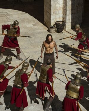 Leo Suter Instagram - From intense fight scenes to chain-mail complications, @netflixvalhalla star @leo.suter has run the gamut of Viking rites of passage while playing #Norwegian king Harald Sigurdsson - all the while delivering a performance that is both fierce and vulnerable. With the release of the series’ third and final season, Suter is hanging up the axe, but not before giving us the rundown on his favourite moments from filming - and a fan theory of his own.

Tap the link in @voguescandinavia’s bio to read more.

Photo: #BernardWalsh / @jasonbellphoto / @netflixnordic 
Words: @billiemir0