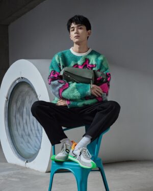 Leo Wu Instagram - 很开心成为LOEWE罗意威品牌大使，期待未来一同创造美好回忆✨
I’m truly honored to be the brand ambassador for LOEWE and looking forward to sharing the wonderful experience together.✨
@loewe @jonathan.anderson