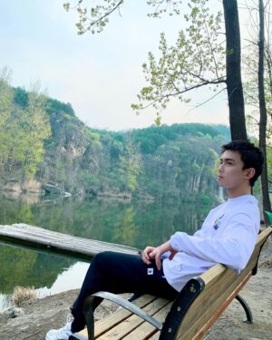 Leo Wu Instagram - 🌿