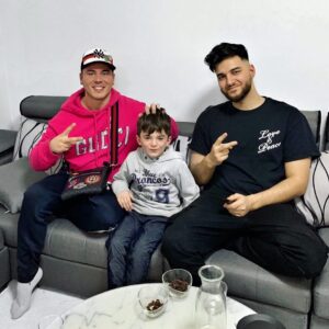 Leon Machère Instagram - Wer hat Bock auf ein Neues Video von ApoRed, Selim & Mir ??? 😎👌🏼