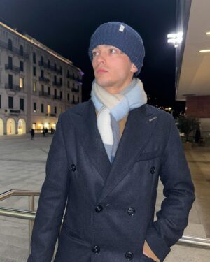 Leonardo Cecchi Instagram - A few special moments with my other half, our first show in Lugano, Parma and my quick “Ligurian” getaway 
.
.
.
Ps. I lost my hat, @aalessandrocroce 🥲