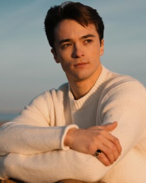 Leonardo Cecchi Instagram - Winter on the Italian coast

PH: @mariachiara.ph 
I feel so lucky to get to travel to these amazing cities for work, and I always try to make the best of it by visiting as many places as I can and by eating as many local dishes as I can! So many more food posts to come 😂🍝
Comment below the city YOU loved visiting the most in recent years👀