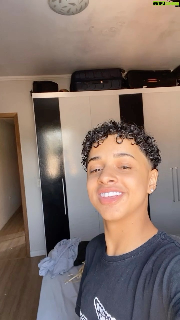 Leonardo Oliveira - 4.4K Likes - Some ou me assume 😅❤️
#musica #ator #leonardooliveira #curte #cute #compartilhe