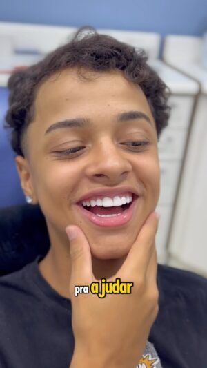 Leonardo Oliveira Instagram - O que o aparelho faz em 5 anos, as Facetas em Resina faz em 5 horas. Confira o trabalho realizado no sorriso do menino Leonardo Oliveira. Muito obrigado pela confiança.

Você consegue imaginar como sua vida seria diferente se você sorrisse sem medo?

Rua Rio Branco, 427 - Centro - São Bernardo do Campo SP