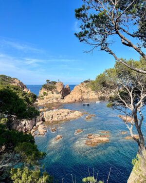 Leonie Brill Instagram - sea-riously 🩵
________________________
#vacation #touri #costabrava #spain #inlove #vacay #vibes #sea #icanseethesea #inlove #urli #happyme #mood #summer #summerlove #ootd #summervibes
