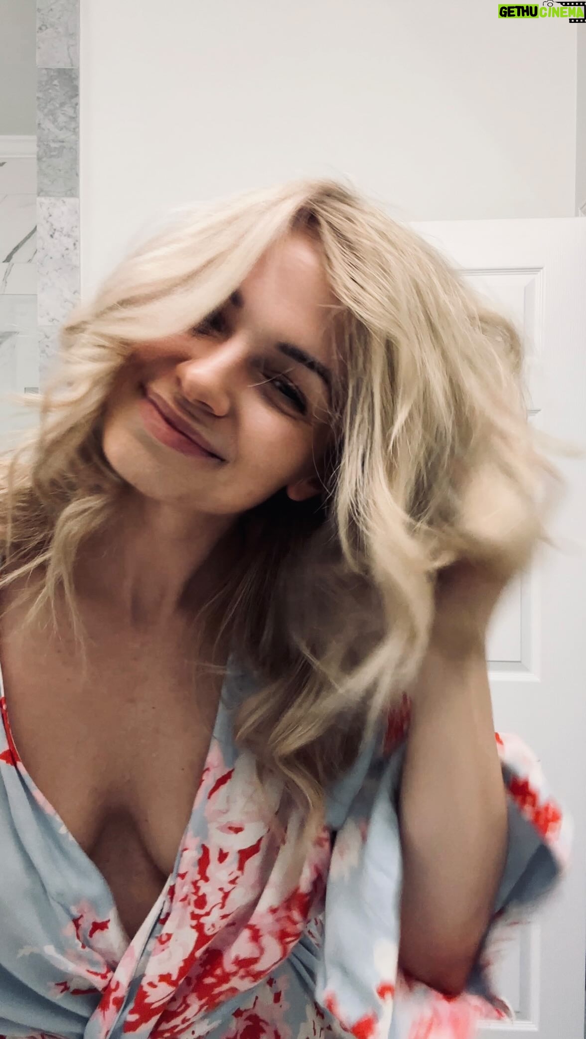 Lesa Wilson - 3 Likes - My first #grwm video! Audition edition 🎬
#audition #actress #selftape