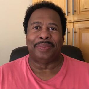 Leslie David Baker Instagram - *** The following post is sponsored by #Google *** The good folks @google are celebrating the pretzel in today’s #GoogleDoodle video!
Because everyday should be Pretzel 🥨 Day! Learn more about the world’s greatest snack on the google homepage #WorkingWithGoogle #Sponsored