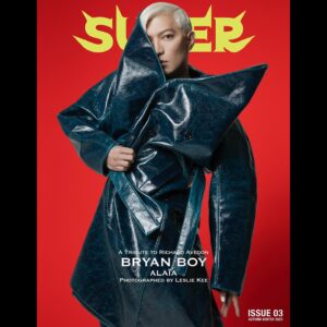 Leslie Kee Instagram - Super Magazine 2023AW issue 03
@supermagazinenyc 

「A Tribute to Richard Avedon」
featuring BRYAN BOY @bryanboy

Photographed by @lesliekeesuper 
Styling by @iulianfcaraman
Hair by @raynald.croix.bernald
Makeup by @rachidtahar
Photo assistant @edwardkwendt @foto_patriciaburen 

@avedonfoundation #richardavedon #avedon100 #superavedon #supermagazinenyc #lesliekee #bryanboy
