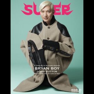 Leslie Kee Instagram - Super Magazine 2023AW issue 03
@supermagazinenyc 

「A Tribute to Richard Avedon」
featuring BRYAN BOY @bryanboy

Photographed by @lesliekeesuper 
Styling by @iulianfcaraman
Hair by @raynald.croix.bernald
Makeup by @rachidtahar
Photo assistant @edwardkwendt @foto_patriciaburen 

@avedonfoundation #richardavedon #avedon100 #superavedon #supermagazinenyc #lesliekee #bryanboy