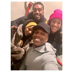 Leslie Odom Jr. Instagram - Week 15

When it’s gone, it’s gone. 

Soaking up all the moments.
