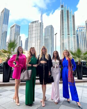 Letícia Frota Instagram - Miss World and the continental queens are in Dubai for some special events! 

From left to right: @letticiafrota , Miss World Americas; @jessicaashley_ , Miss World Europe; @krystyna_pyszko , Miss World, @acheabrahams , Miss World Caribbean; and @kristenawright , Miss World Oceania. 

Miss World Asia, @yasminazaytoun , and Miss World Africa, @lesego_chombo , has their flights canceled or delayed due to bad weather conditions in Dubai. They will join the team soon. 

#missworld #71missworld #dubai #missworldcontinentalqueens