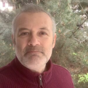 Levent Üzümcü Instagram - Şişli Etfal Hastanesi diğer pek çok değerimiz gibi yine ortalarda olmayan bir vakfa devredildi. Şişli Etfal Hastanesi hepimizindir ve yerinde kalmalıdır.