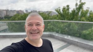 Levent Üzümcü Instagram - Mutlaka oy atınız.