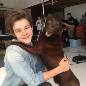 Levi Miller Instagram - Reunion with my best mate. @reddogfilm ❤️🐶